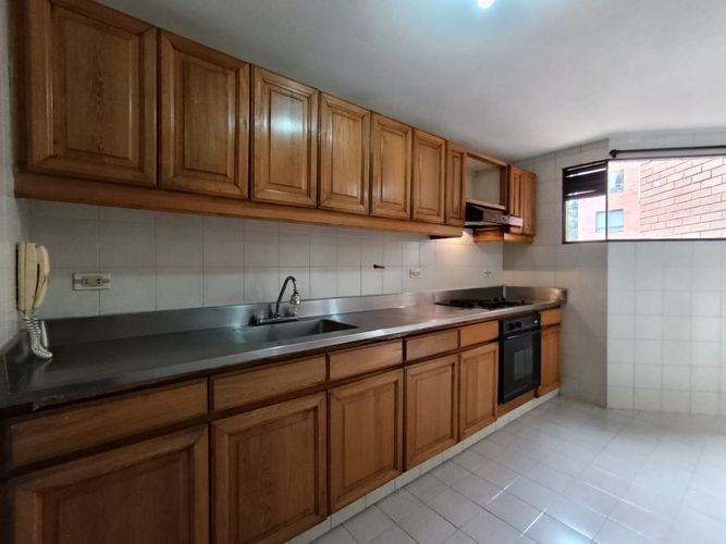 Apartamento de 3 alcobas en arriendo en La Florida, Medellín, 123 m² · foto 3 de 20