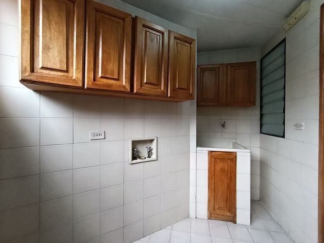 Apartamento de 3 alcobas en arriendo en La Florida, Medellín, 123 m² · foto 5 de 20