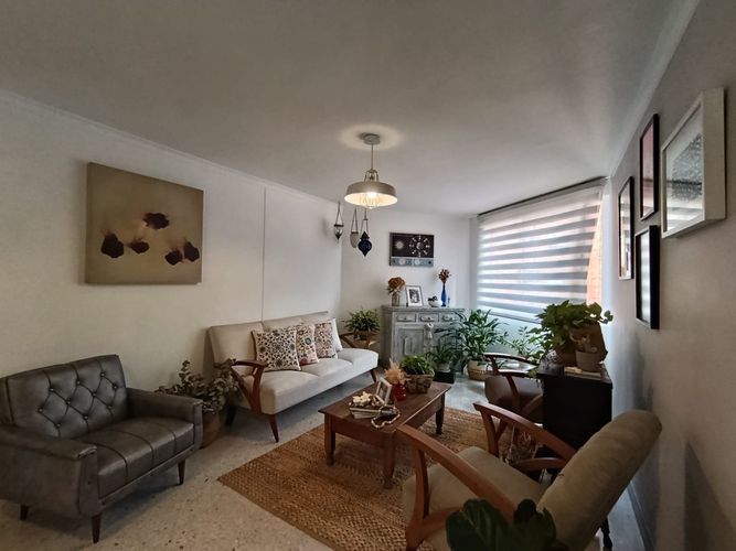 Apartamento de 3 alcobas en arriendo en Castropol, Medellín, 120 m² · foto 9 de 19