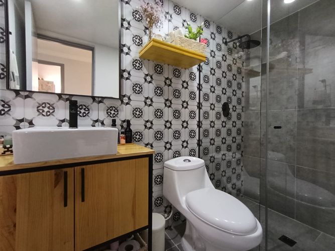 Apartamento de 3 alcobas en arriendo en Castropol, Medellín, 120 m² · foto 10 de 19