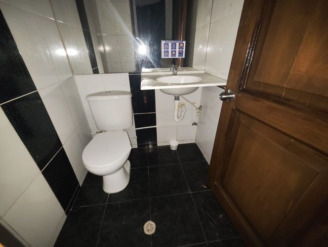 Local en arriendo en Laureles, Medellín, 82 m² · foto 3 de 12