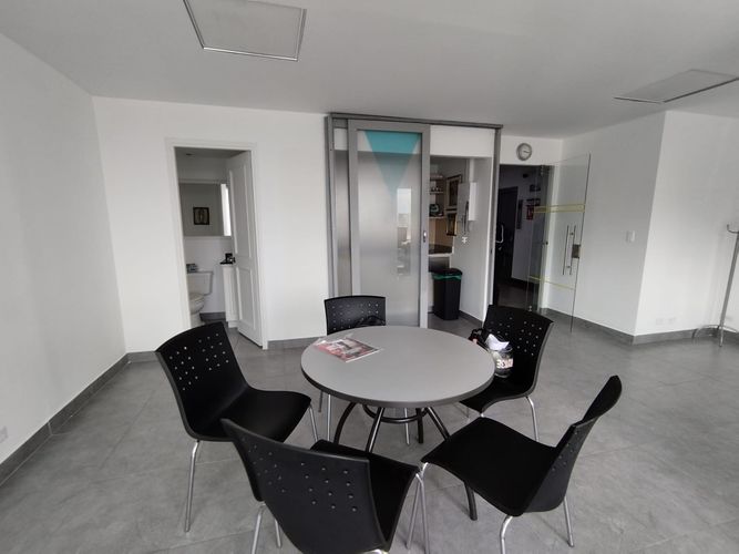 Oficina en arriendo en El Poblado, Medellín, 41 m² · foto 4 de 9