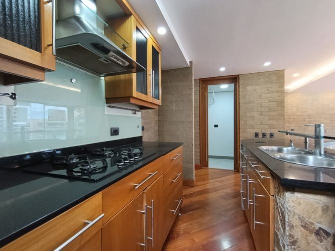 Apartamento de 1 alcoba en arriendo en El Poblado, Medellín, 86 m² · foto 8 de 19