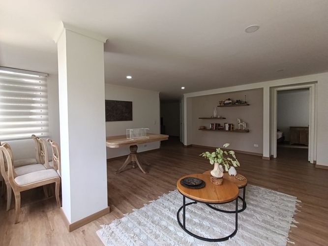 Apartamento de 3 alcobas en arriendo en Las Lomas, Medellín, 107 m² · foto 10 de 11