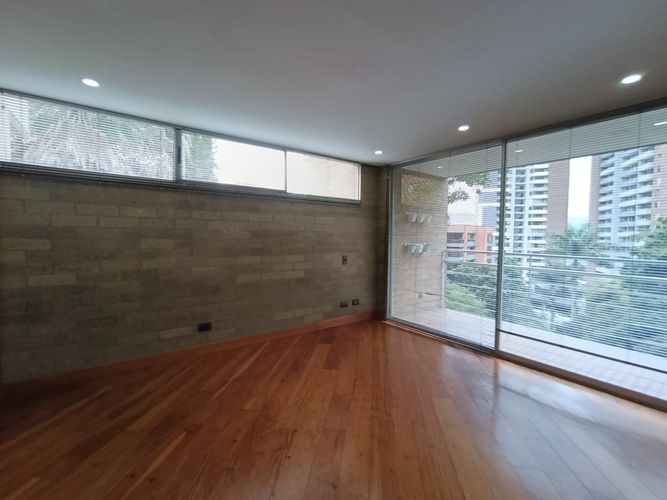 Apartamento de 1 alcoba en arriendo en El Poblado, Medellín, 86 m² · foto 14 de 19