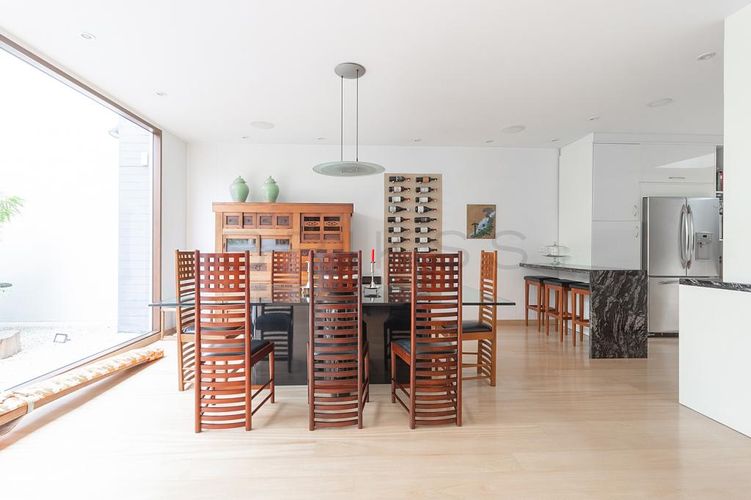 Casa de 3 alcobas en venta en El Nogal, Bogotá, 500 m² · foto 3 de 24