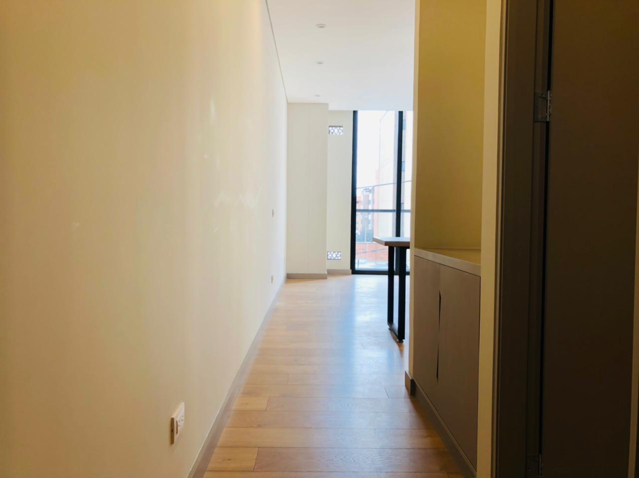 Apartamento en arriendo en Santa Barbara, Bogotá · foto 3 de 15