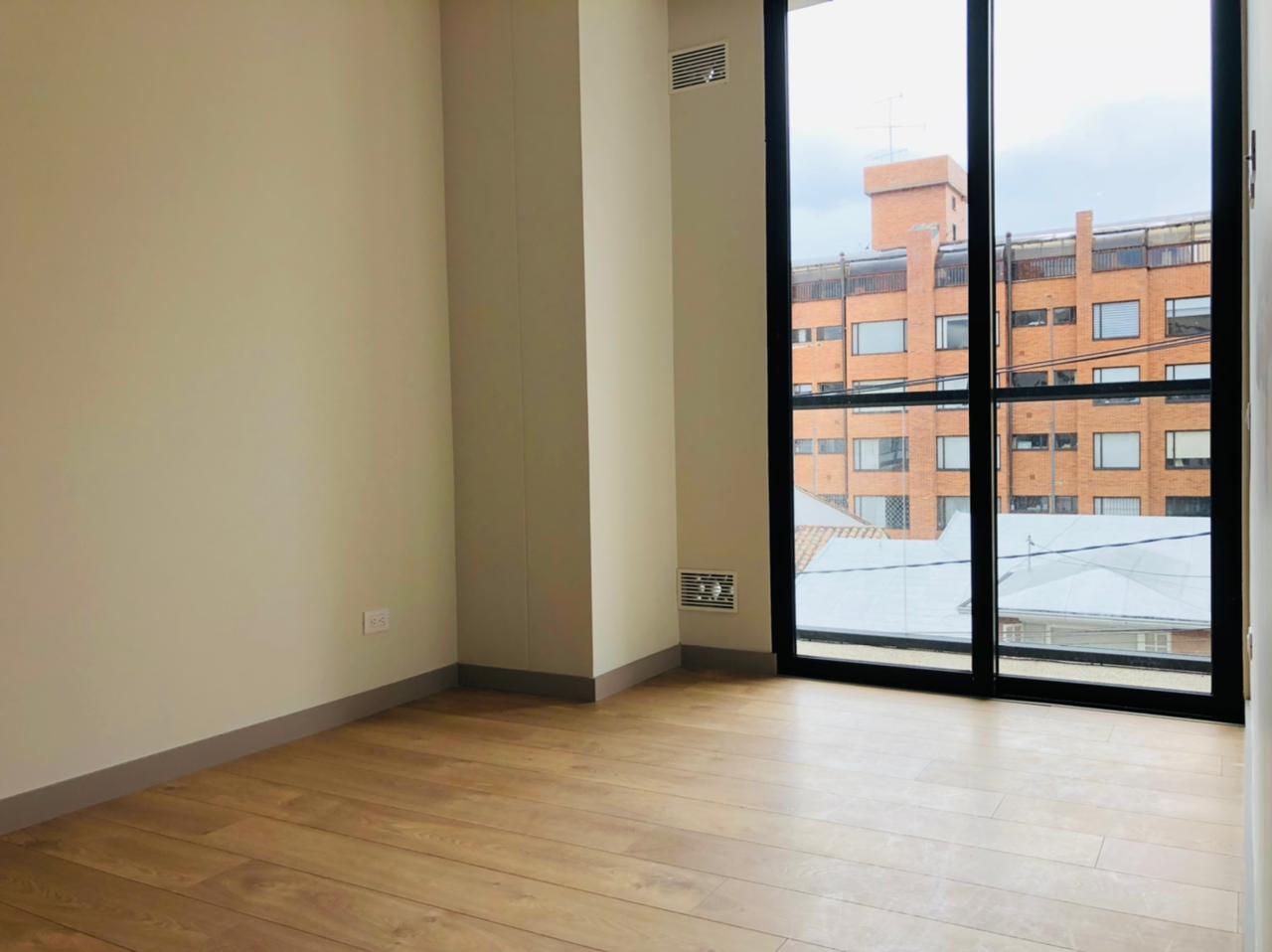 Apartamento en arriendo en Santa Barbara, Bogotá · foto 4 de 15