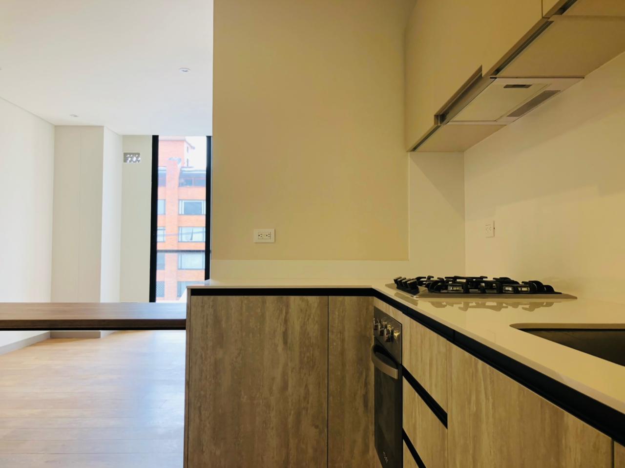Apartamento en arriendo en Santa Barbara, Bogotá · foto 7 de 15