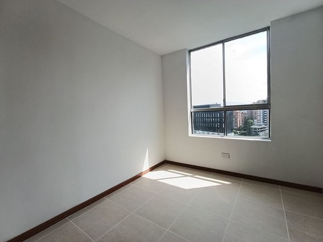 Apartamento de 2 alcobas en arriendo en El Poblado, Medellín, 70 m² · foto 6 de 17
