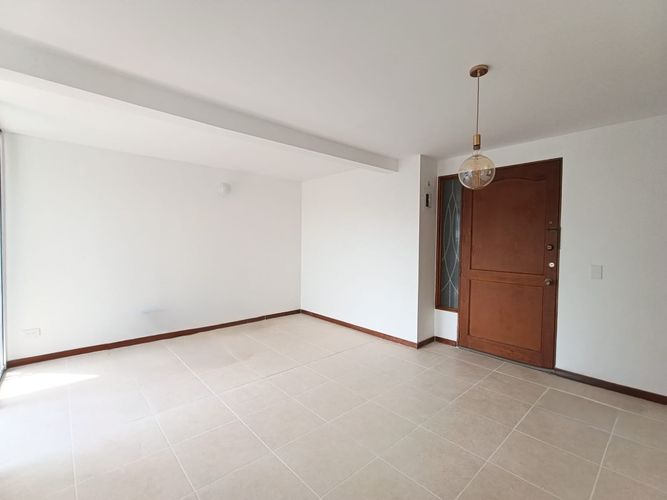 Apartamento de 2 alcobas en arriendo en El Poblado, Medellín, 70 m² · foto 13 de 17