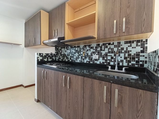 Apartamento de 2 alcobas en arriendo en El Poblado, Medellín, 70 m² · foto 14 de 17