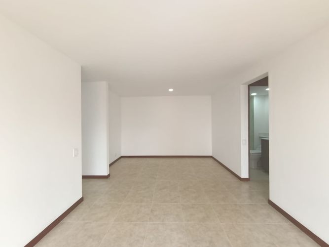 Apartamento de 3 alcobas en arriendo en El Poblado, Medellín, 90 m² · foto 6 de 20