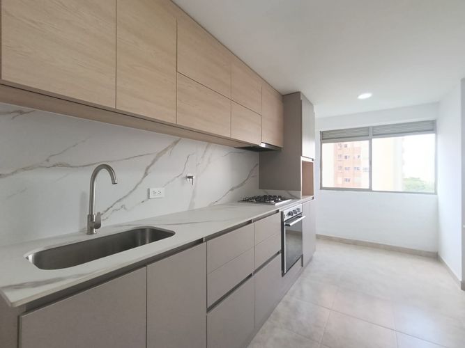 Apartamento de 3 alcobas en arriendo en El Poblado, Medellín, 90 m² · foto 8 de 20
