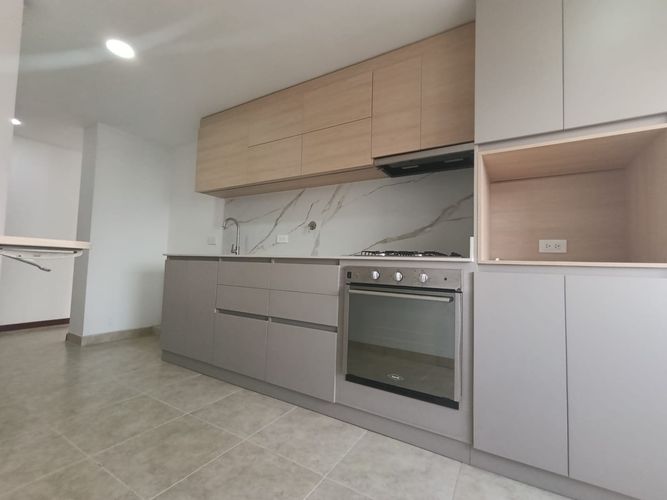 Apartamento de 3 alcobas en arriendo en El Poblado, Medellín, 90 m² · foto 9 de 20