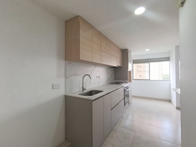 Apartamento de 3 alcobas en arriendo en El Poblado, Medellín, 90 m² · foto 10 de 20