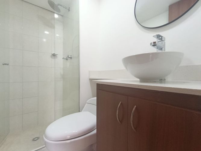 Apartamento de 3 alcobas en arriendo en El Poblado, Medellín, 90 m² · foto 18 de 20
