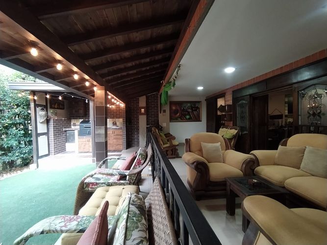 Casa de 4 alcobas en arriendo en Canto De Luna, Envigado, 200 m² · foto 17 de 20