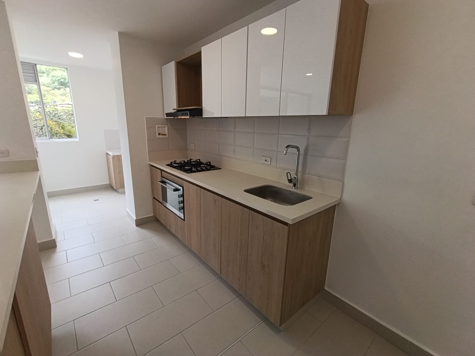 Apartamento en arriendo en Laureles, Medellín · foto 4 de 20