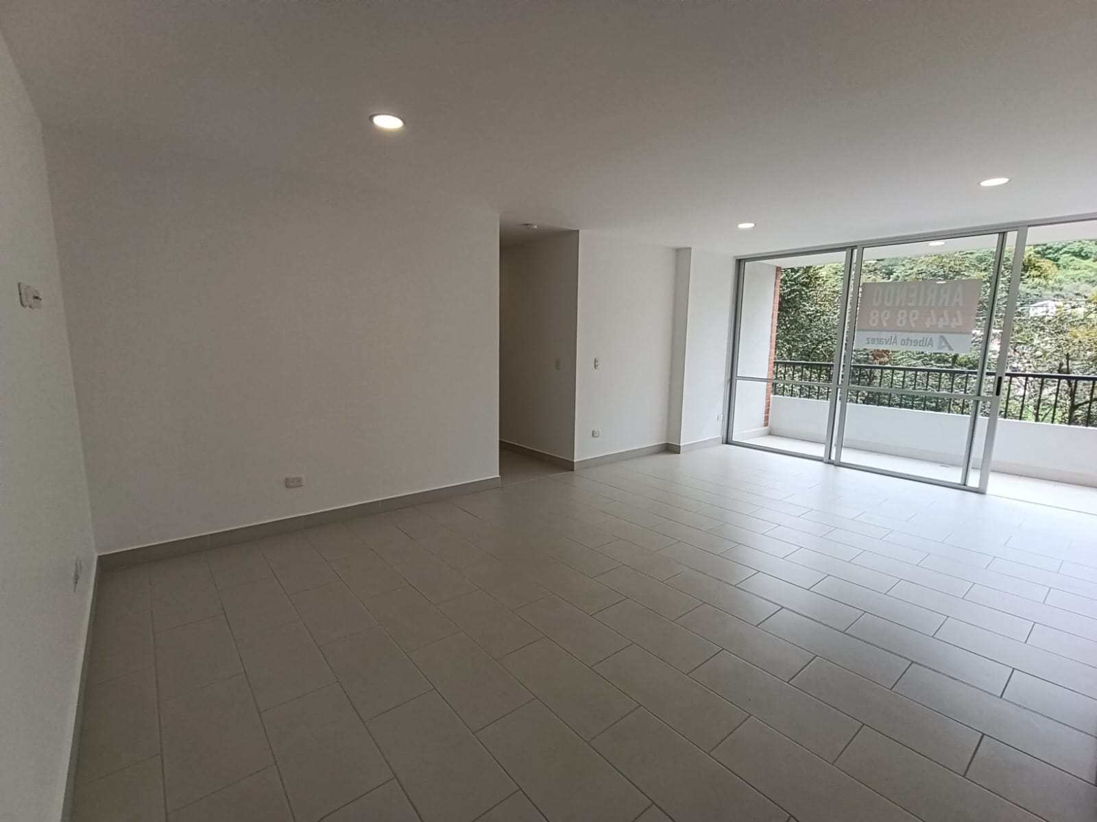 Apartamento en arriendo en Laureles, Medellín · foto 9 de 20