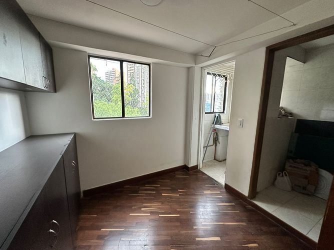 Apartamento de 3 alcobas en arriendo en Las Lomas, Medellín, 130 m² · foto 8 de 17