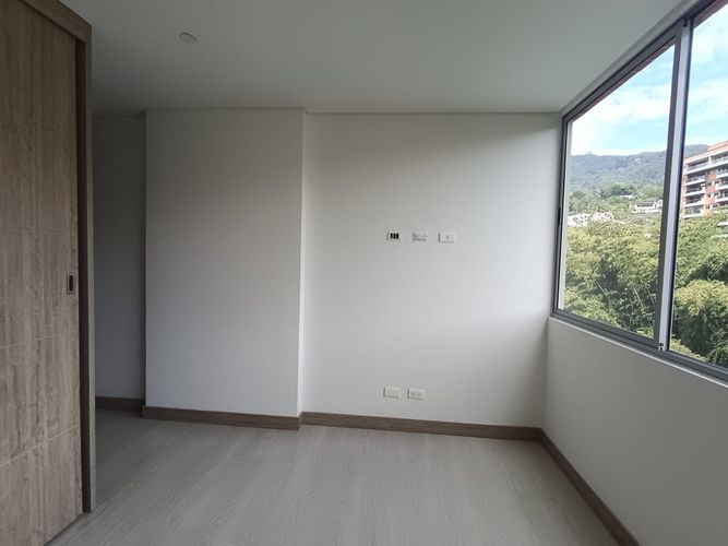 Apartamento de 3 alcobas en arriendo en Loma Del Esmeraldal, Envigado, 120 m² · foto 17 de 20