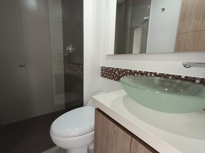 Apartamento de 3 alcobas en arriendo en Loma Del Esmeraldal, Envigado, 120 m² · foto 18 de 20