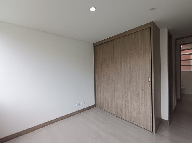Apartamento de 3 alcobas en arriendo en Loma Del Esmeraldal, Envigado, 120 m² · foto 19 de 20