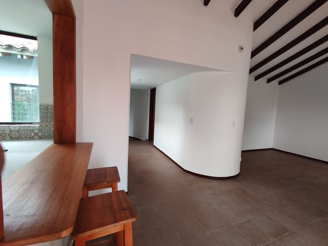 Casa de 3 alcobas en venta en Centenario, Cali, 160 m² · foto 6 de 9