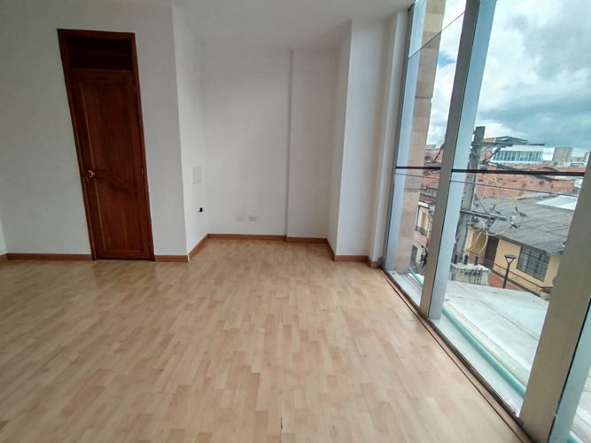 Oficina en arriendo en El Porvenir, Rionegro, 22 m² · foto 2 de 8