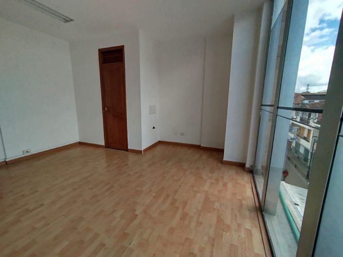Oficina en arriendo en El Porvenir, Rionegro, 22 m² · foto 3 de 8