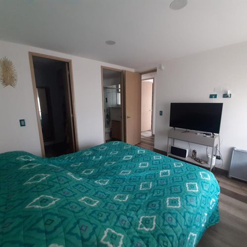 Apartamento de 2 alcobas en arriendo en El Poblado, Medellín, 98 m² · foto 8 de 8