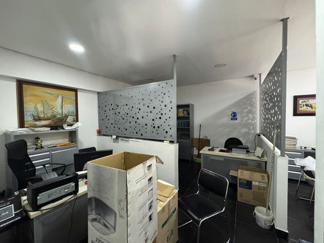 Bodega en arriendo en Trinidad, Medellín, 330 m² · foto 6 de 20