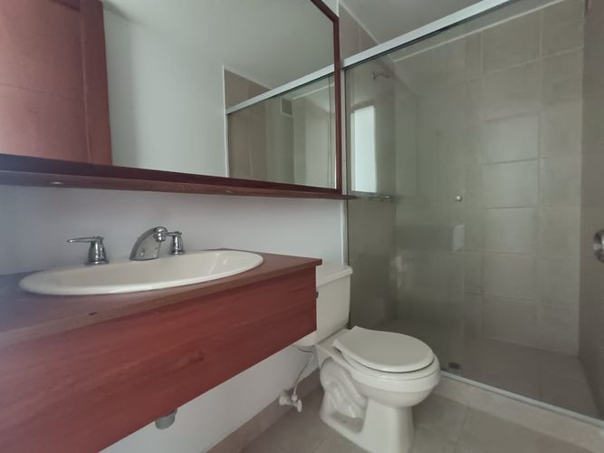 Apartamento de 3 alcobas en arriendo en Loma Del Esmeraldal, Envigado, 87 m² · foto 12 de 20