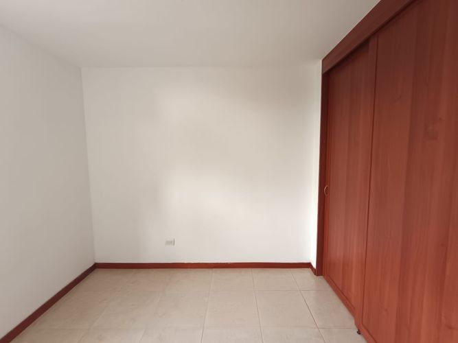 Apartamento de 3 alcobas en arriendo en Loma Del Esmeraldal, Envigado, 87 m² · foto 14 de 20