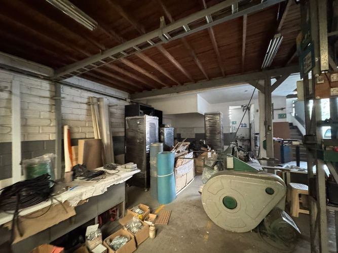 Bodega en arriendo en Trinidad, Medellín, 330 m² · foto 13 de 20