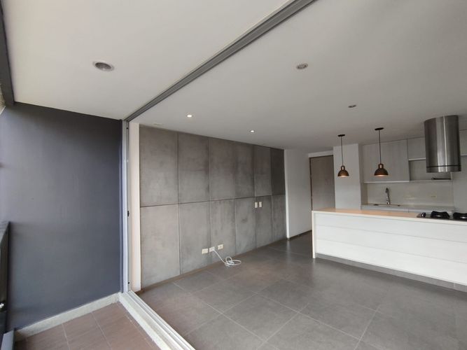 Apartamento de 2 alcobas en arriendo en Loma Del Esmeraldal, Envigado, 72 m² · foto 12 de 16