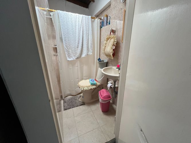 Casa de 5 alcobas en venta en La Floresta, Medellín, 120 m² · foto 23 de 24