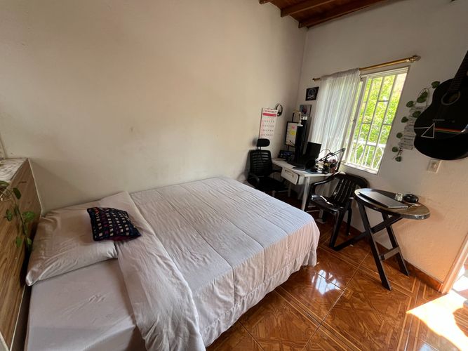 Casa de 5 alcobas en venta en La Floresta, Medellín, 120 m² · foto 13 de 24