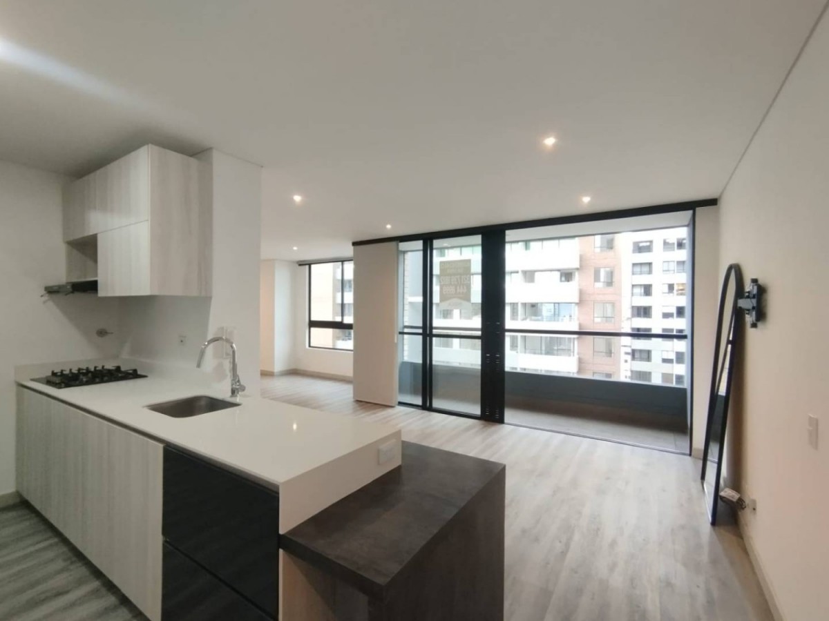 1BR Apartment in El tesoro (62 m²) - 3