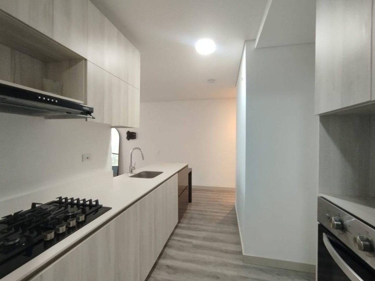 1BR Apartment in El tesoro (62 m²) - 4