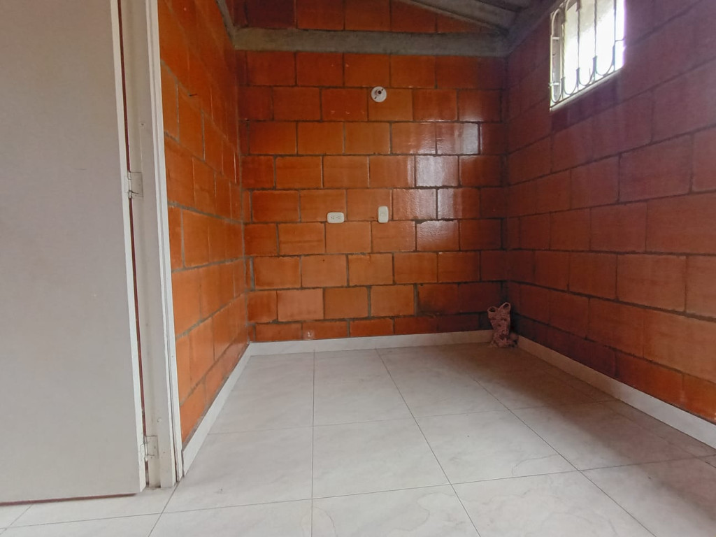 Casa en venta en Bilbao, Bogotá · foto 7 de 18