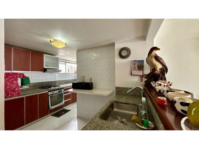Apartamento de 3 alcobas en venta en Sotomayor, Bucaramanga, 196 m² · foto 2 de 24
