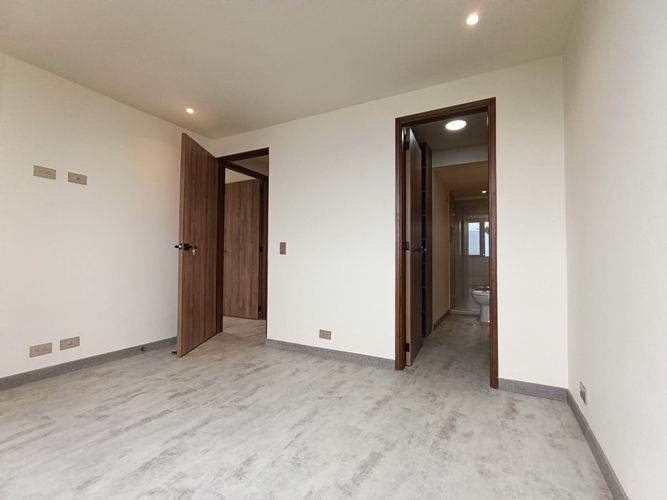 Apartamento de 3 alcobas en arriendo en Loma Del Indio, Medellín, 75 m² · foto 11 de 19