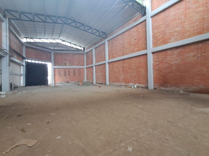 Bodega en arriendo en Villa Del Campo Et. Ii, Dosquebradas, 1300 m² · foto 2 de 8