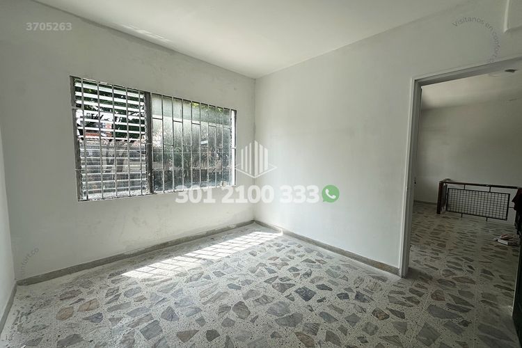 Casa de 7 alcobas en venta en El Velodromo, Medellín, 270 m² · foto 5 de 24