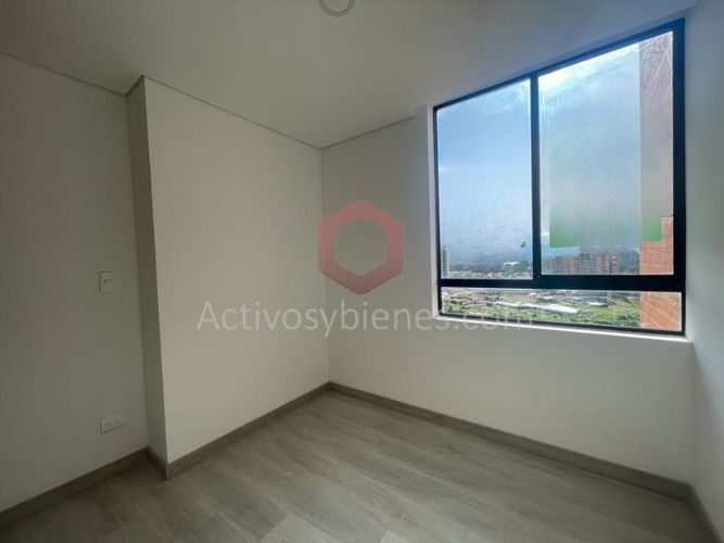 Apartamento de 3 alcobas en venta en Centro, Rionegro, 75 m² · foto 16 de 16