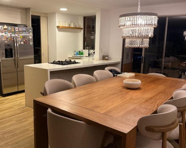 Apartamento de 3 alcobas en venta en El Poblado, Medellín, 187 m² · foto 4 de 17