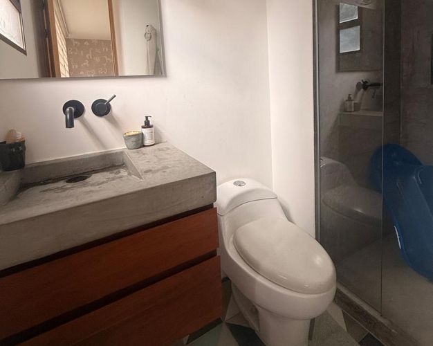 Apartamento de 3 alcobas en venta en El Poblado, Medellín, 187 m² · foto 15 de 17