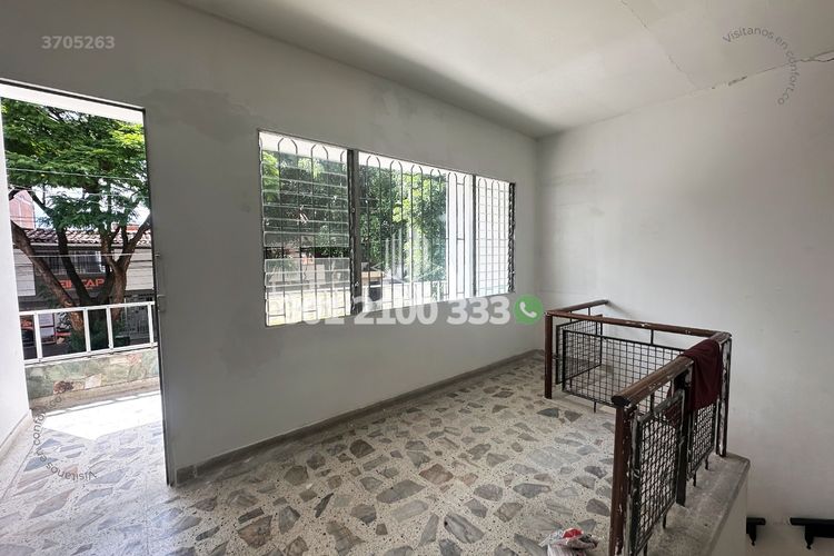Casa de 7 alcobas en venta en El Velodromo, Medellín, 270 m² · foto 6 de 24